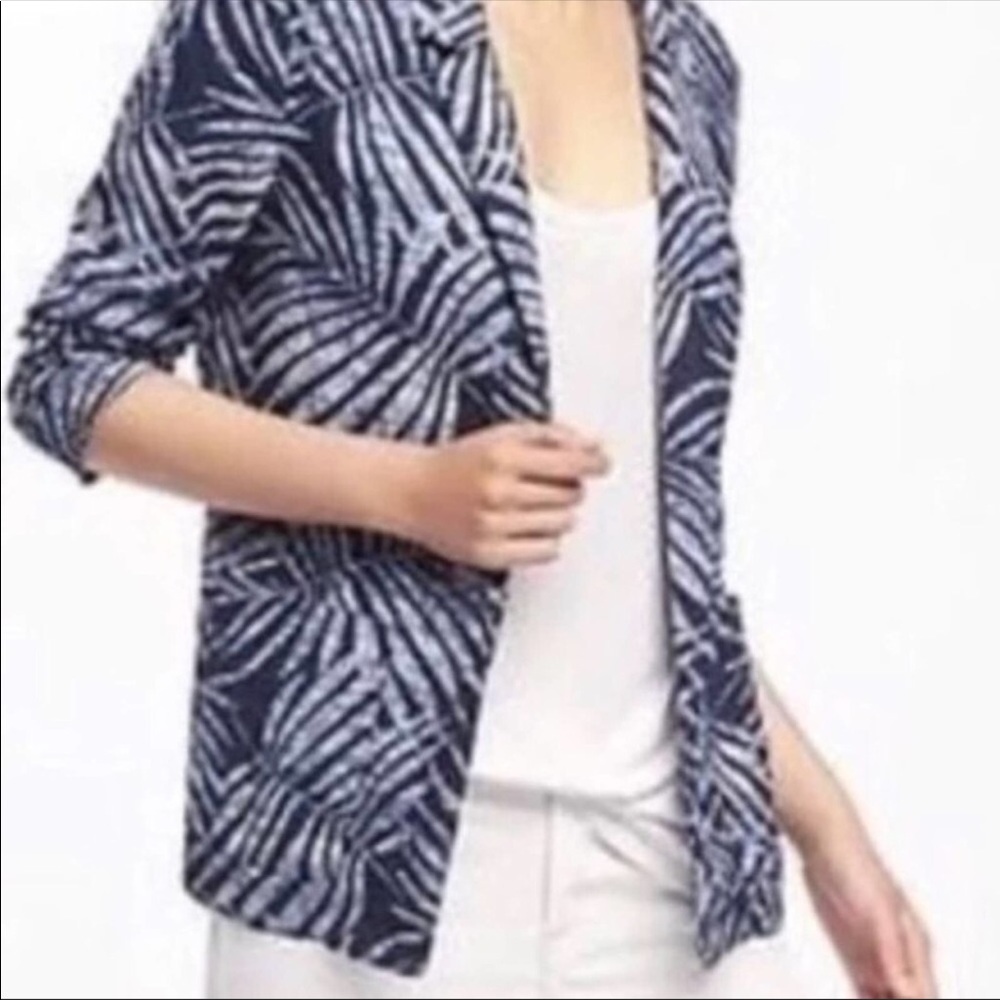 Open Front Linen Blazer